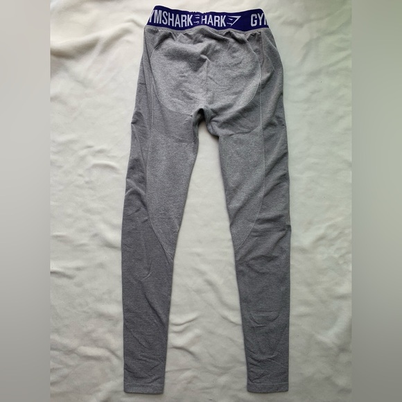 Gymshark Dry Moisture Management Legging - Picture 7 of 7